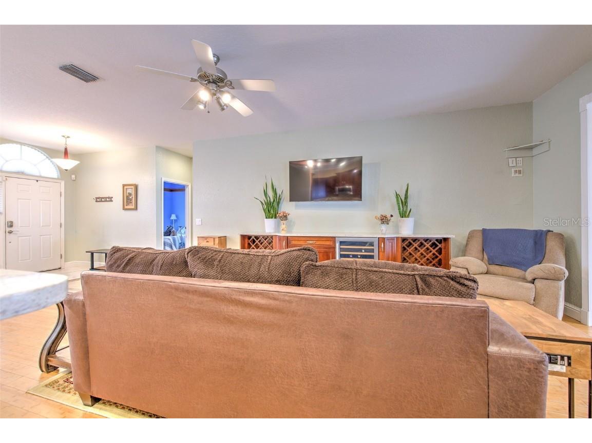 1726 Loriana Street Brandon FL 33511 TB8426201 image12