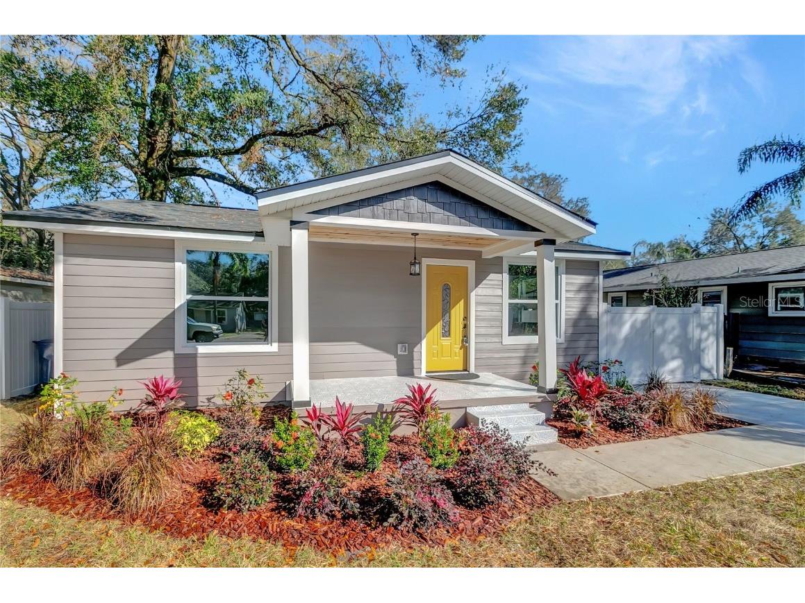 1726 SE Lambright Street Tampa FL 33610 A4559709 image1