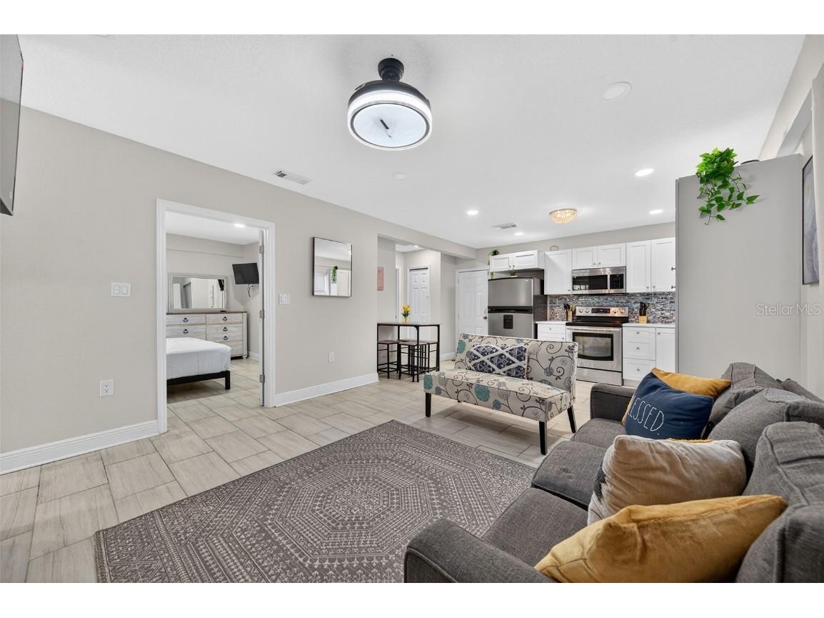 1726 W Humphrey Street Tampa FL 33604 TB8418477 image14