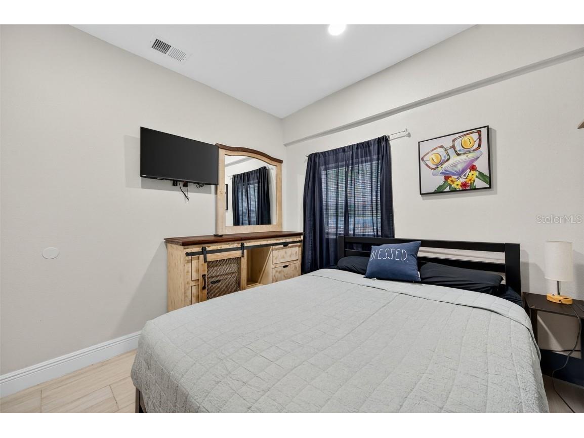 1726 W Humphrey Street Tampa FL 33604 TB8418477 image15