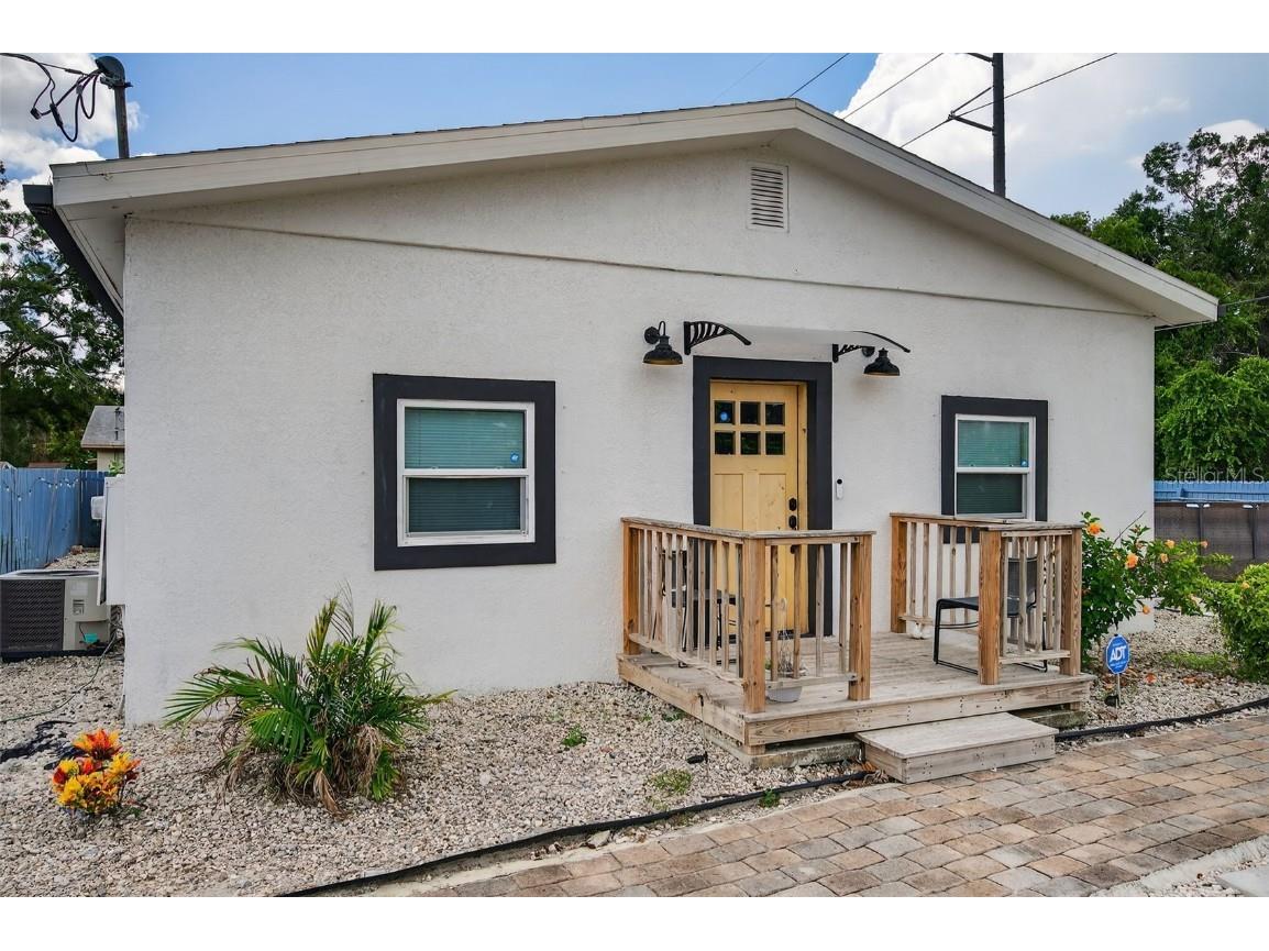 1726 W Humphrey Street Tampa FL 33604 TB8418477 image2