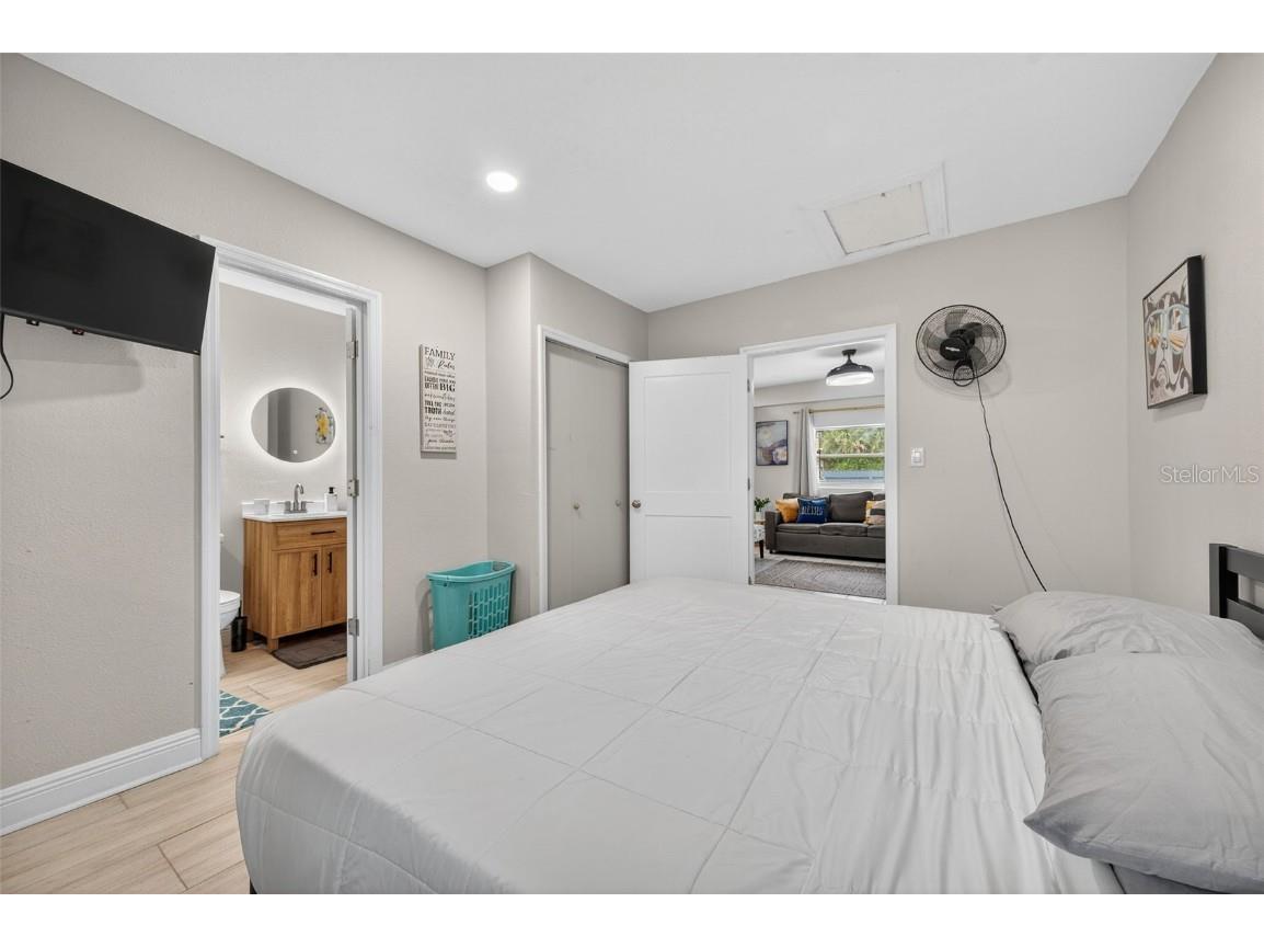 1726 W Humphrey Street Tampa FL 33604 TB8418477 image23