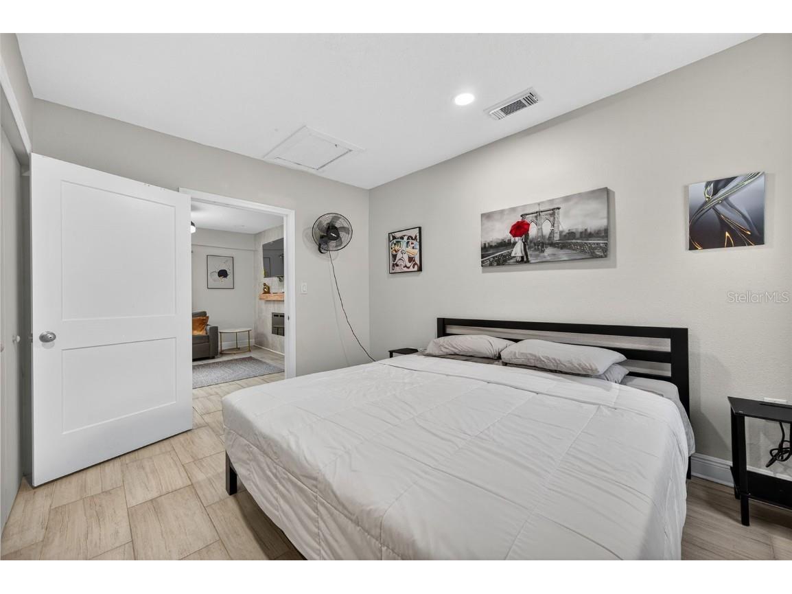 1726 W Humphrey Street Tampa FL 33604 TB8418477 image30