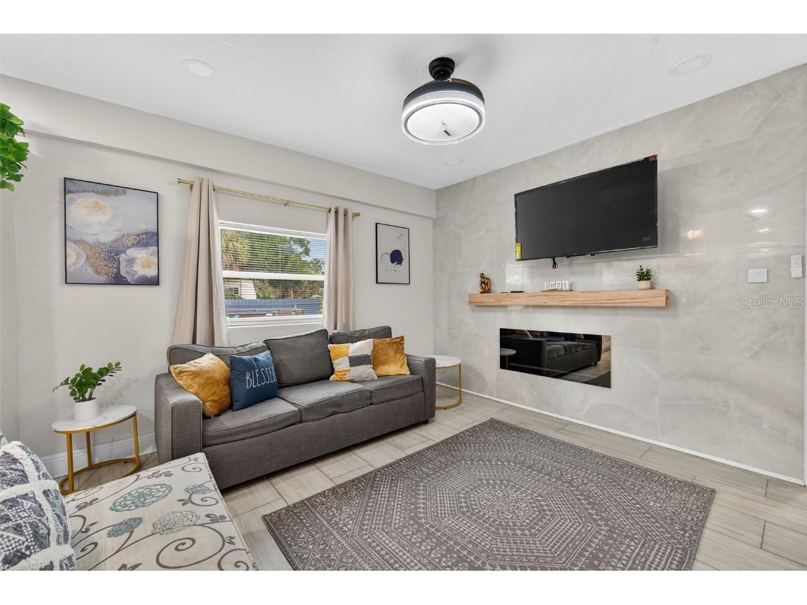 1726 W Humphrey Street Tampa FL 33604 TB8418477 image5