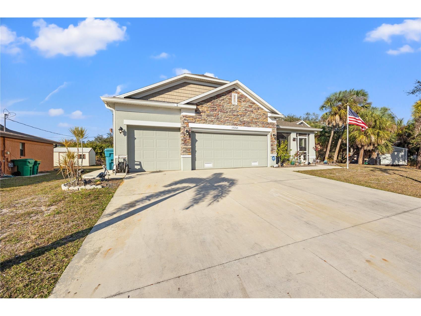 17265 Gulfspray Circle Port Charlotte FL 33948 A4679048 image1