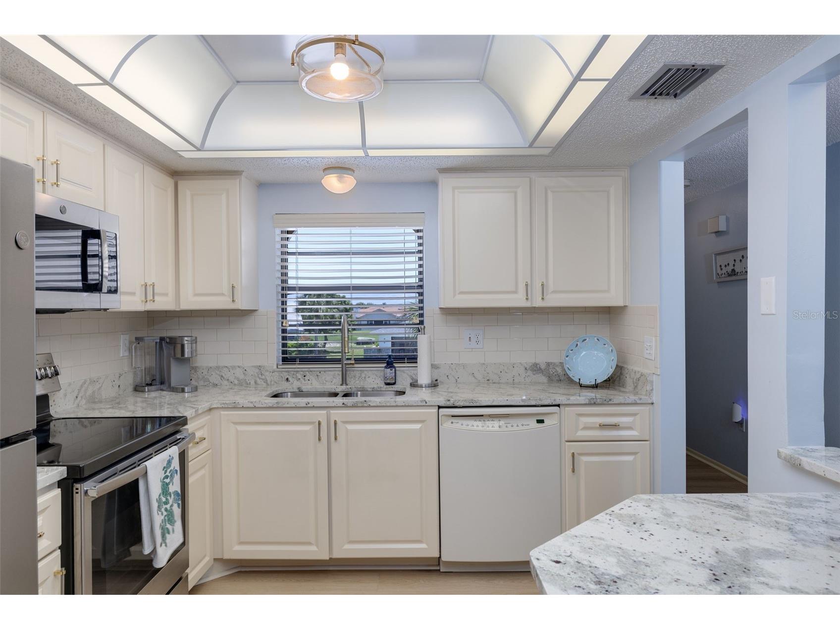 1727 Bonitas Circles #1718-C Venice FL 34293 A4691583 image12