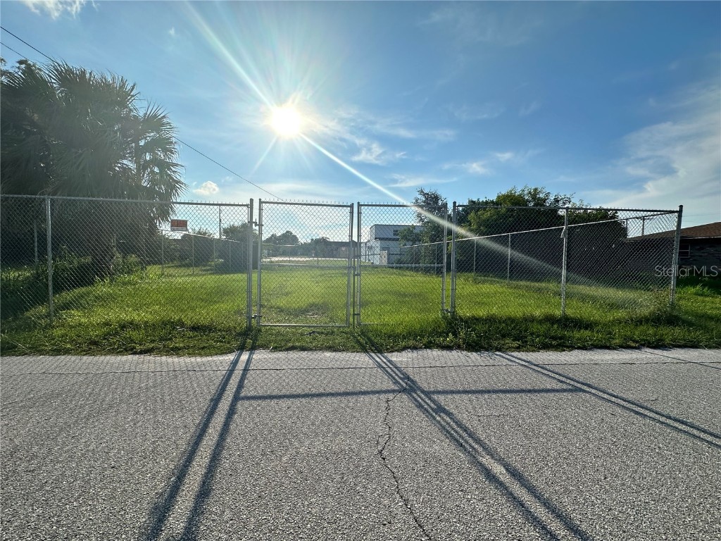 1727 Broxey Court NE Winter Haven FL 33881 J966359 image1