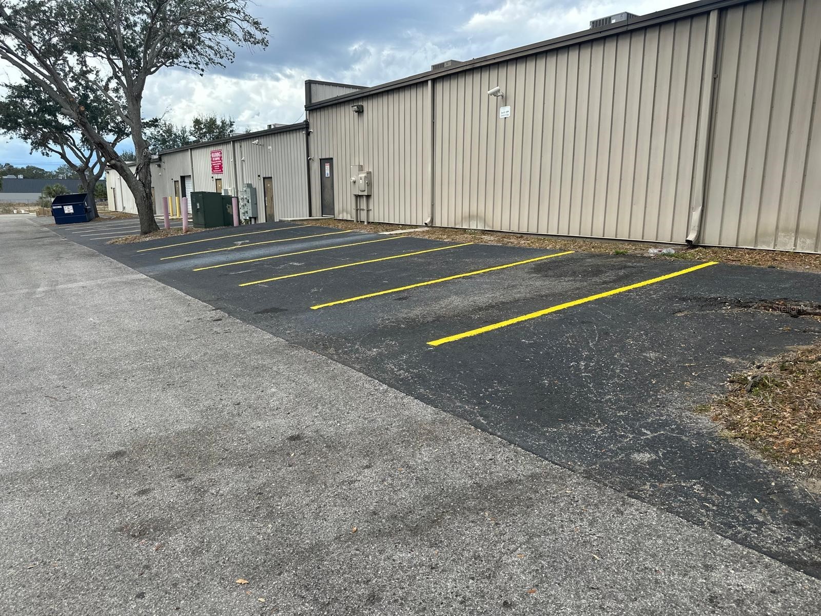 1727 E Busch Boulevard Tampa FL 33612 TB8523039 image4