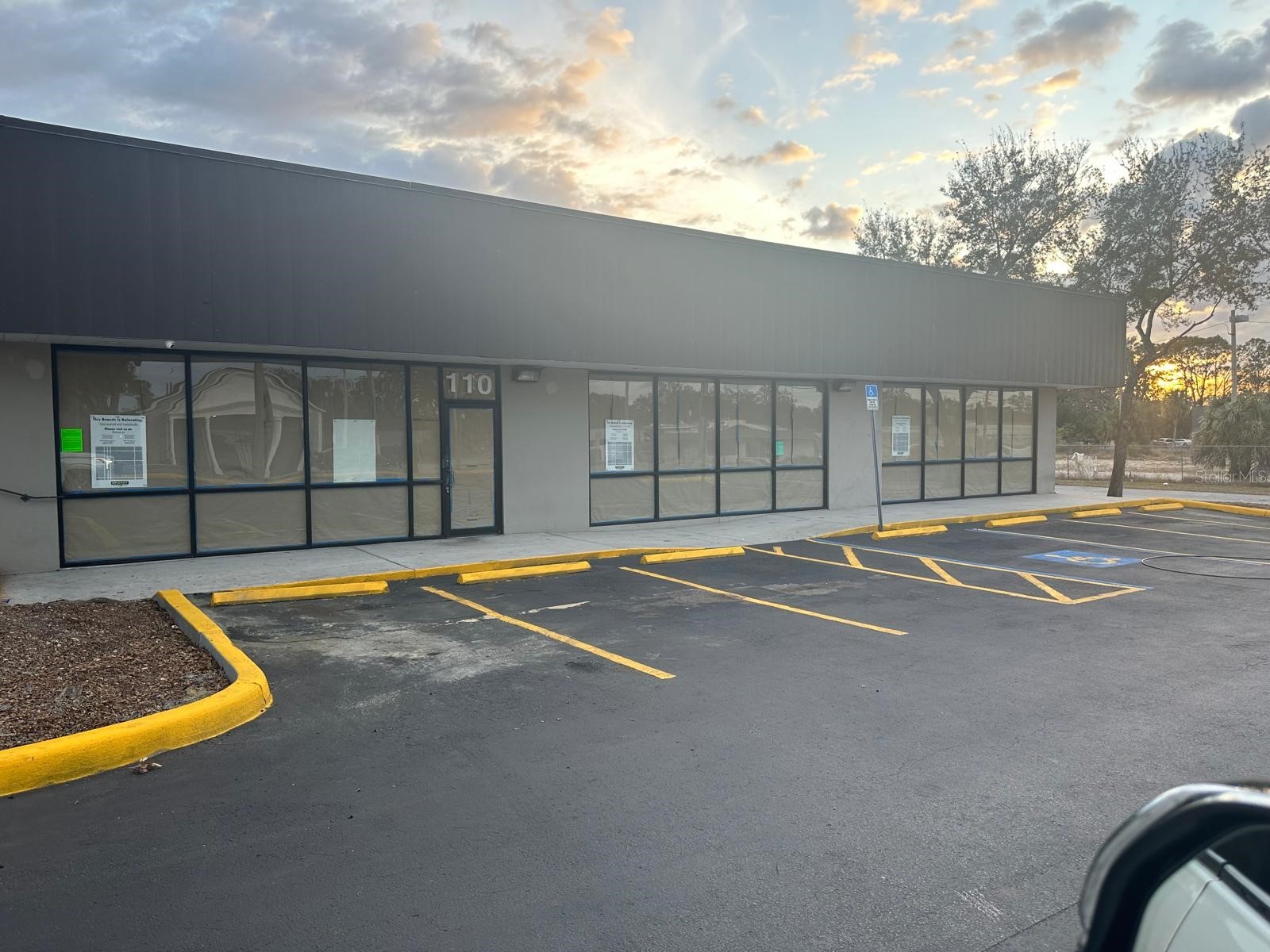 1727 E Busch Boulevard Tampa FL 33612 TB8524821 image1