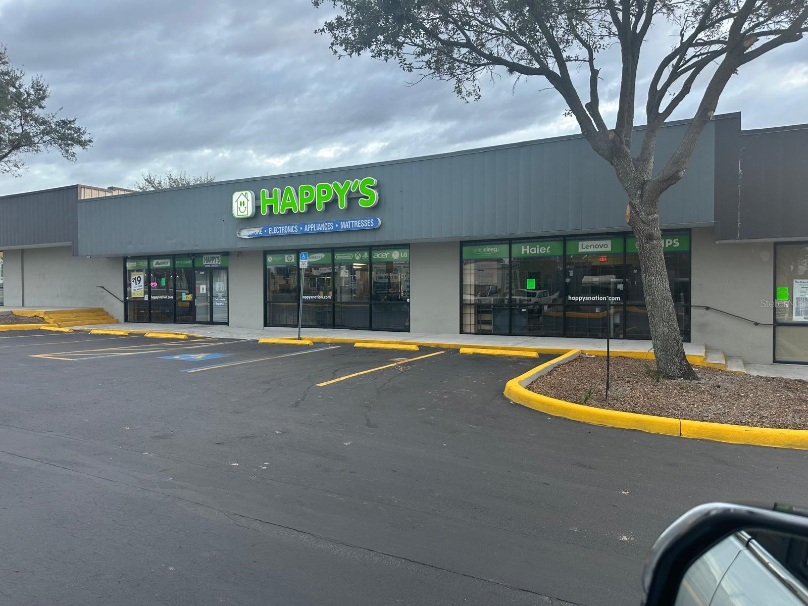 1727 E Busch Boulevard Tampa FL 33612 TB8524821 image2