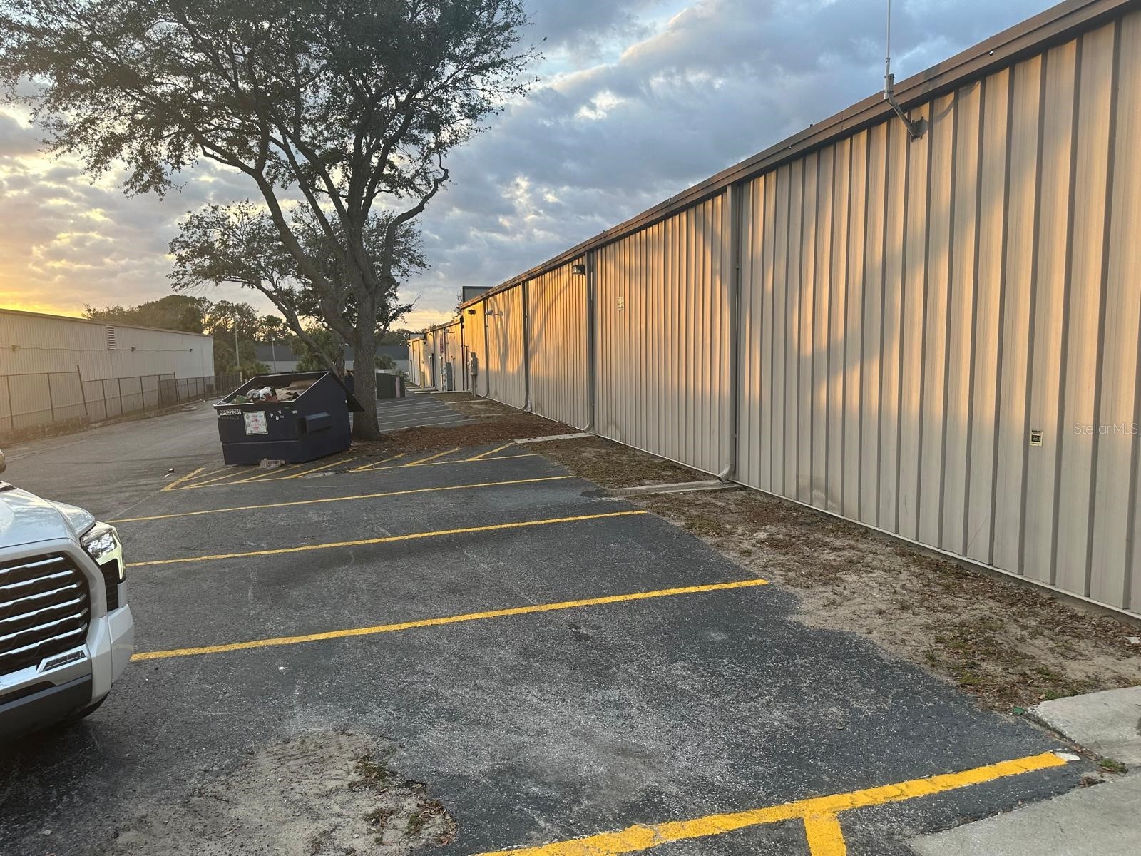 1727 E Busch Boulevard Tampa FL 33612 TB8524821 image8