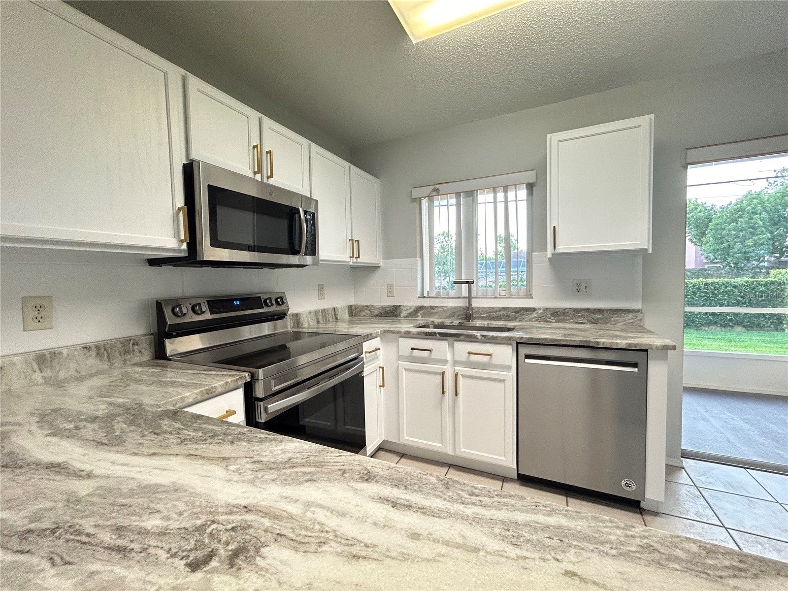 1727 Fluorshire Drive Brandon FL 33511 TB8518636 image13