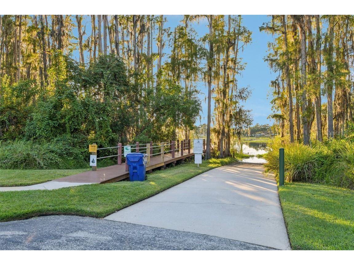 1727 Hammocks Avenue #BLDG 16 Lutz FL 33549 TB8437503 image28