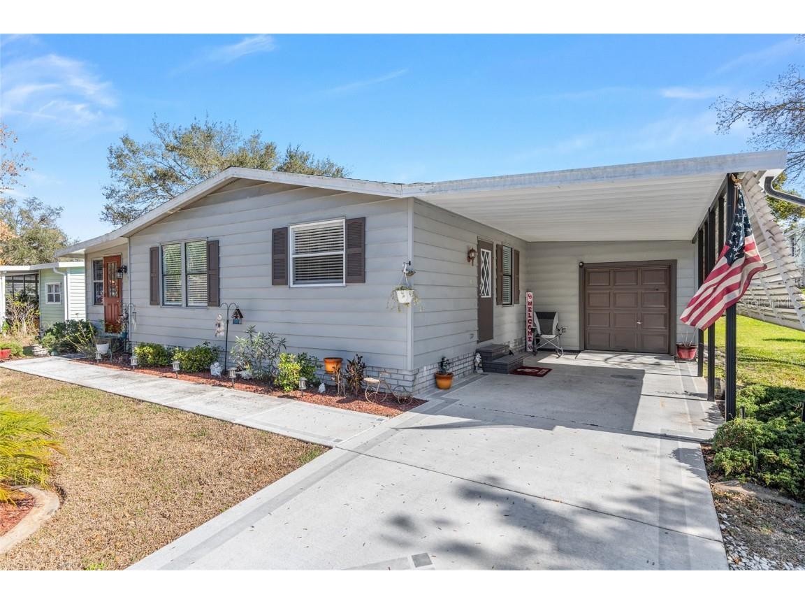 1727 Hilton Head Boulevard Lady Lake FL 32159 G5104951 image2