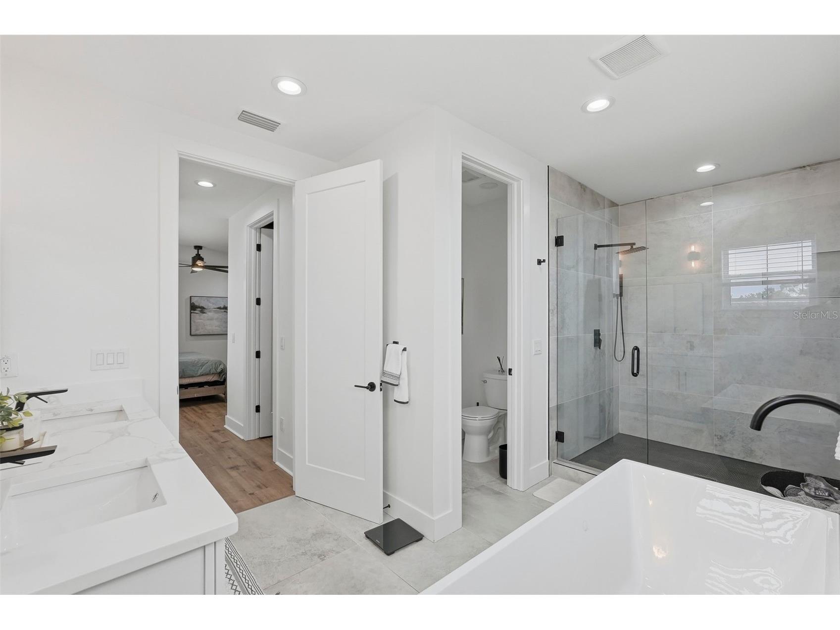 1727 Maryland Avenue NE Saint Petersburg FL 33703 TB8513425 image23