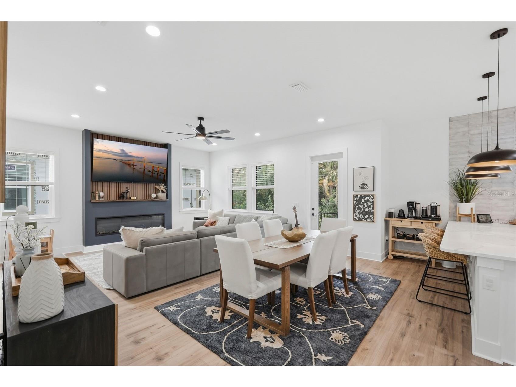 1727 Maryland Avenue NE Saint Petersburg FL 33703 TB8513425 image3