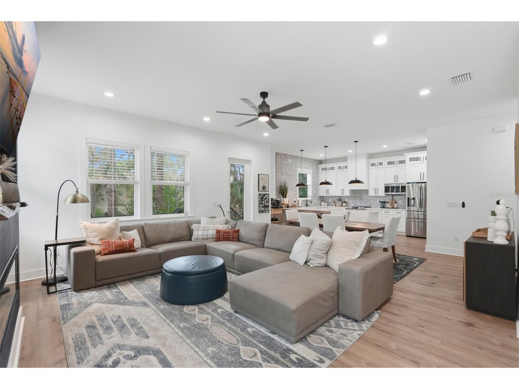 1727 Maryland Avenue NE Saint Petersburg FL 33703 TB8513425 image5
