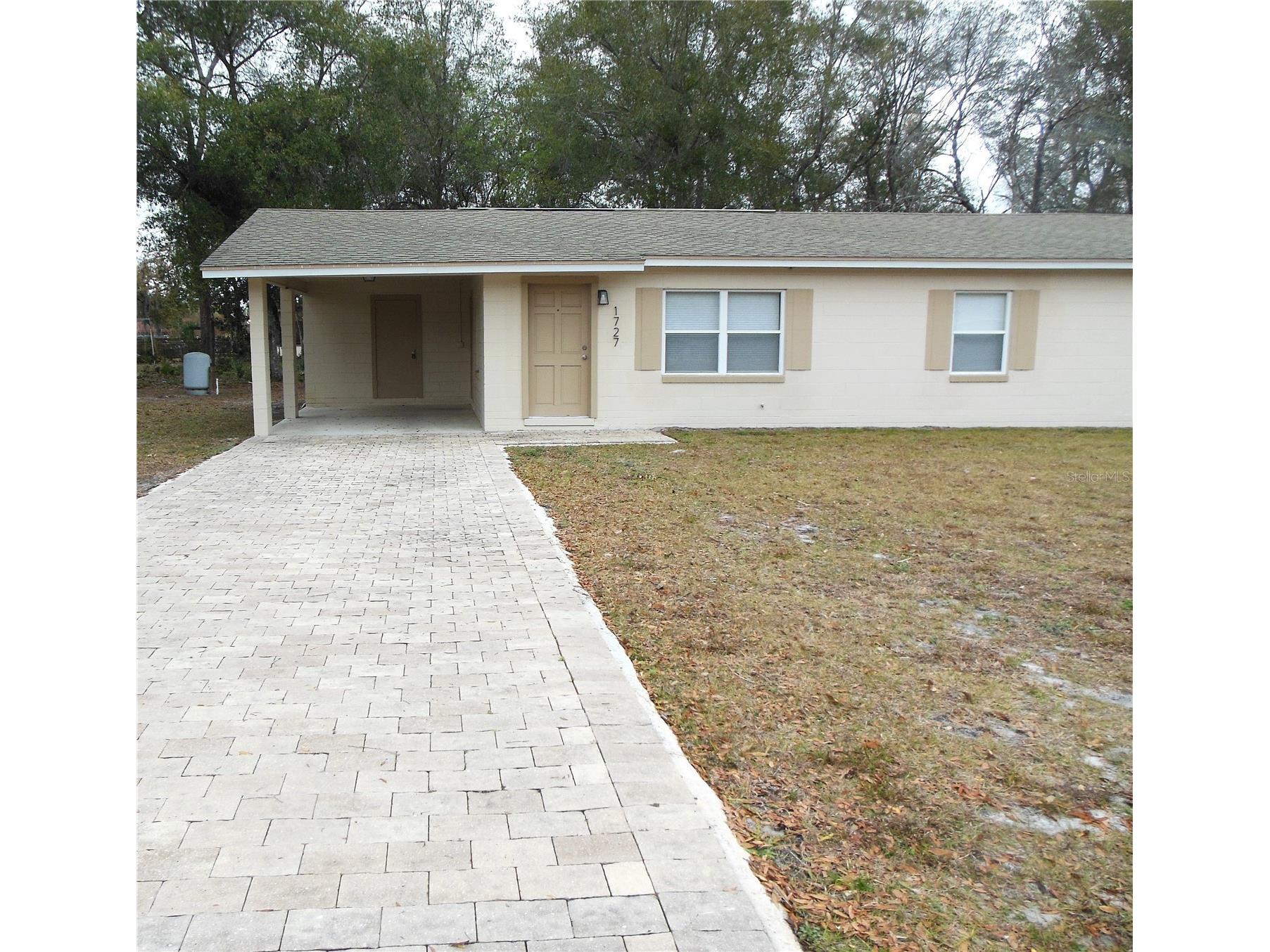 1727 Pine Avenue Deland FL 32724 V4947393 image1