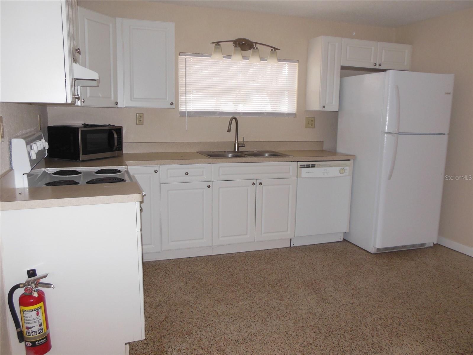 1727 Pine Avenue Deland FL 32724 V4947393 image3