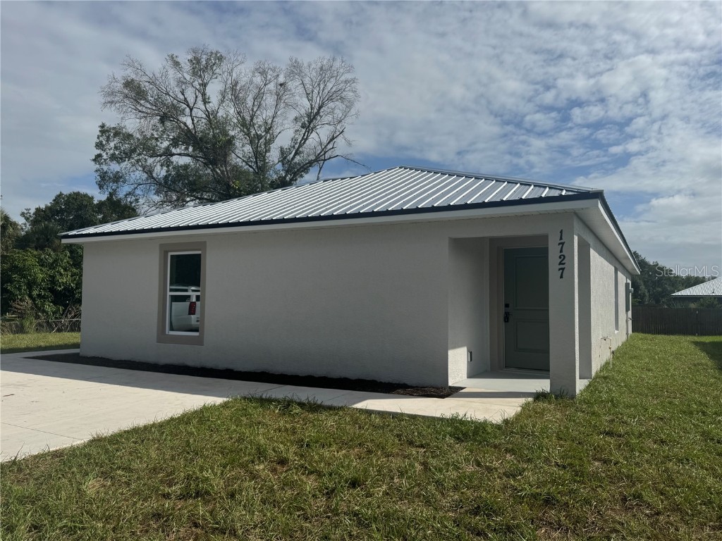 1727 SE Hargrave Street Arcadia FL 34266 A4656075 image2