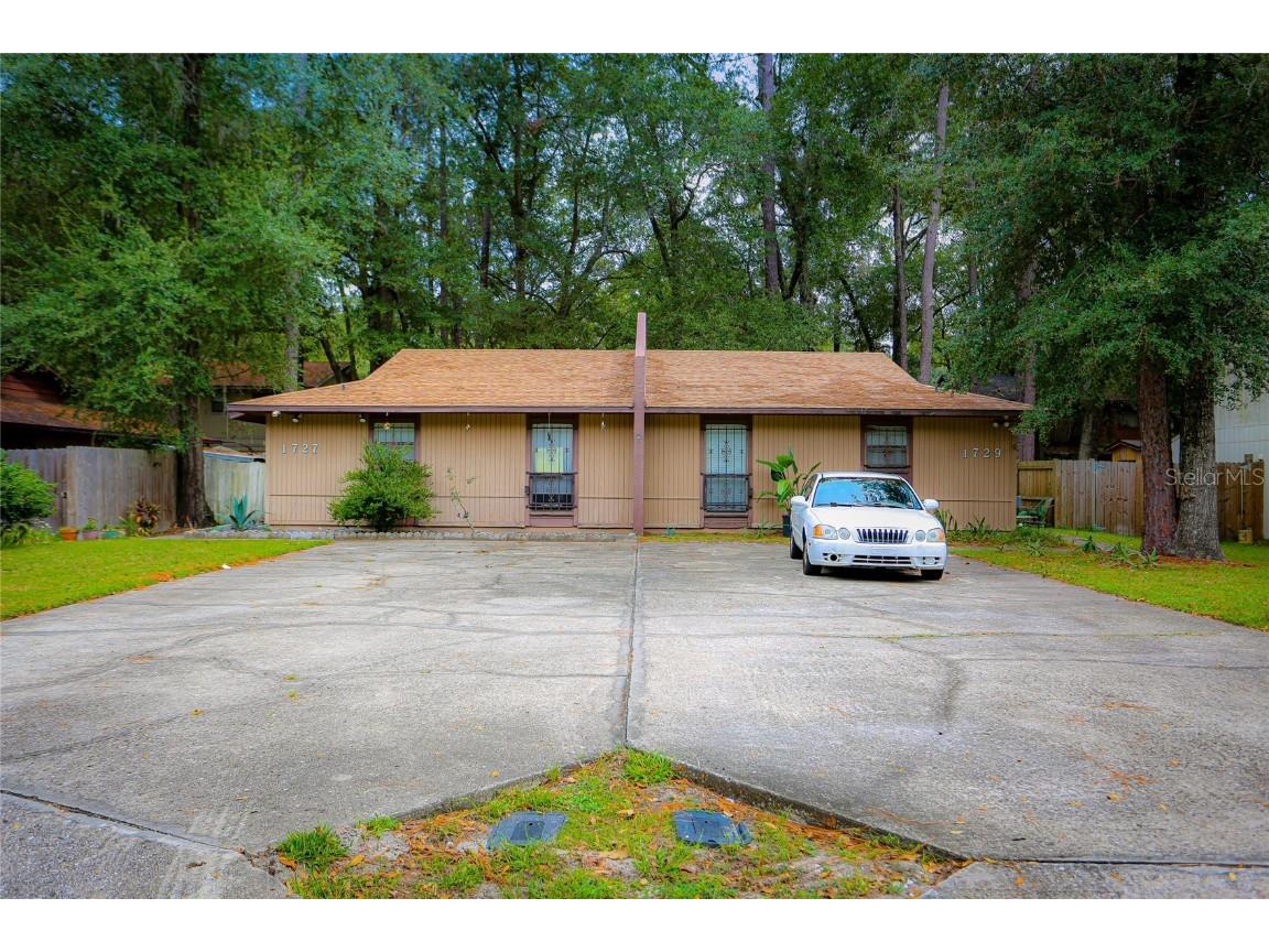 1727 SW 68th Terrace Gainesville FL 32607 R4907351 image1