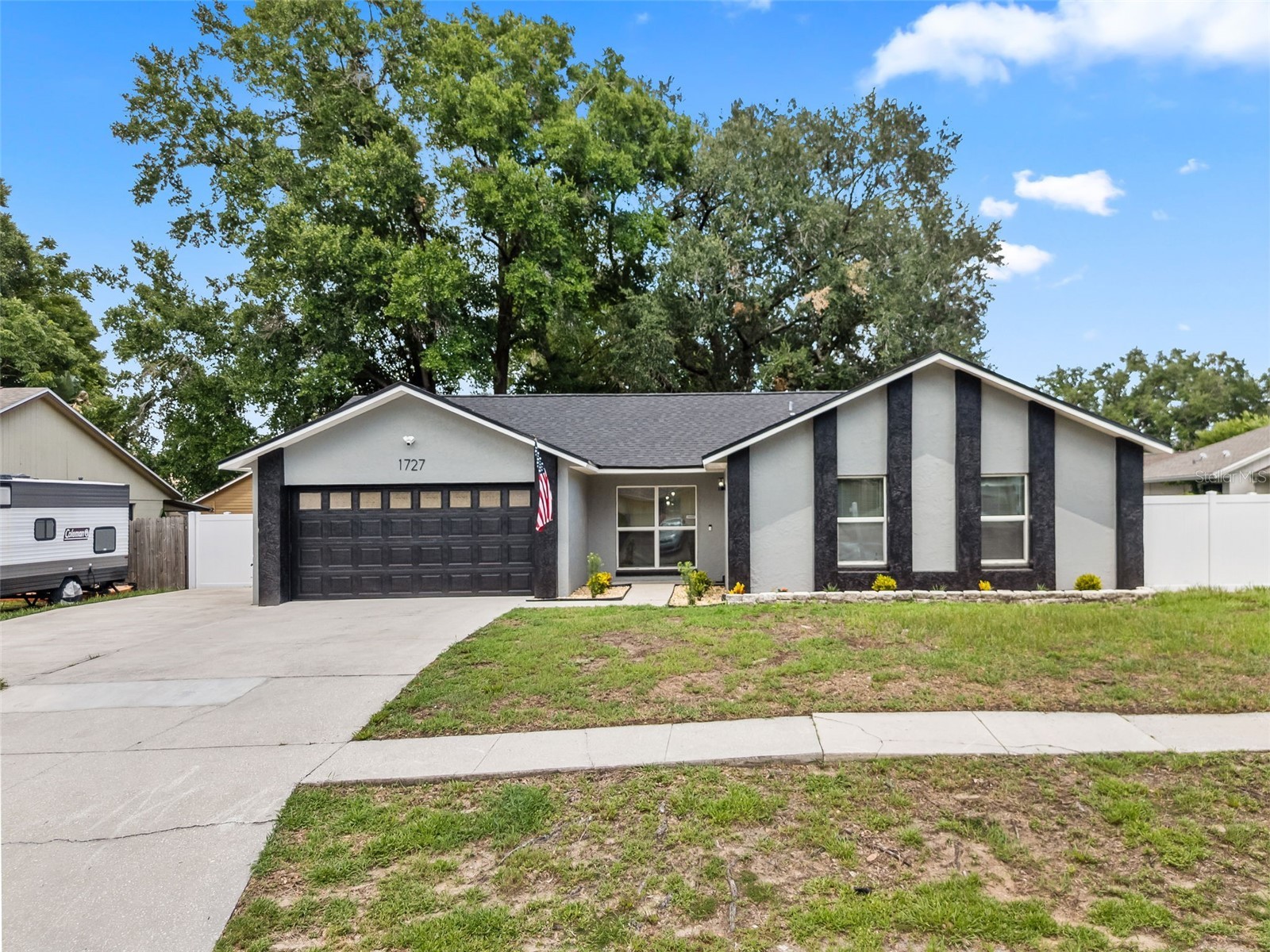 1727 Tallowtree Circle Valrico FL 33594 TB8517065 image1