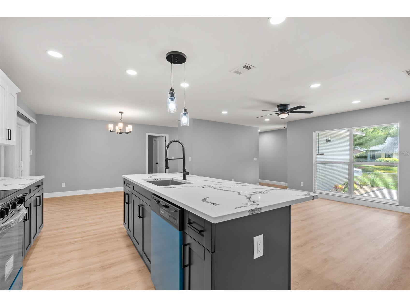 1727 Tallowtree Circle Valrico FL 33594 TB8517065 image14