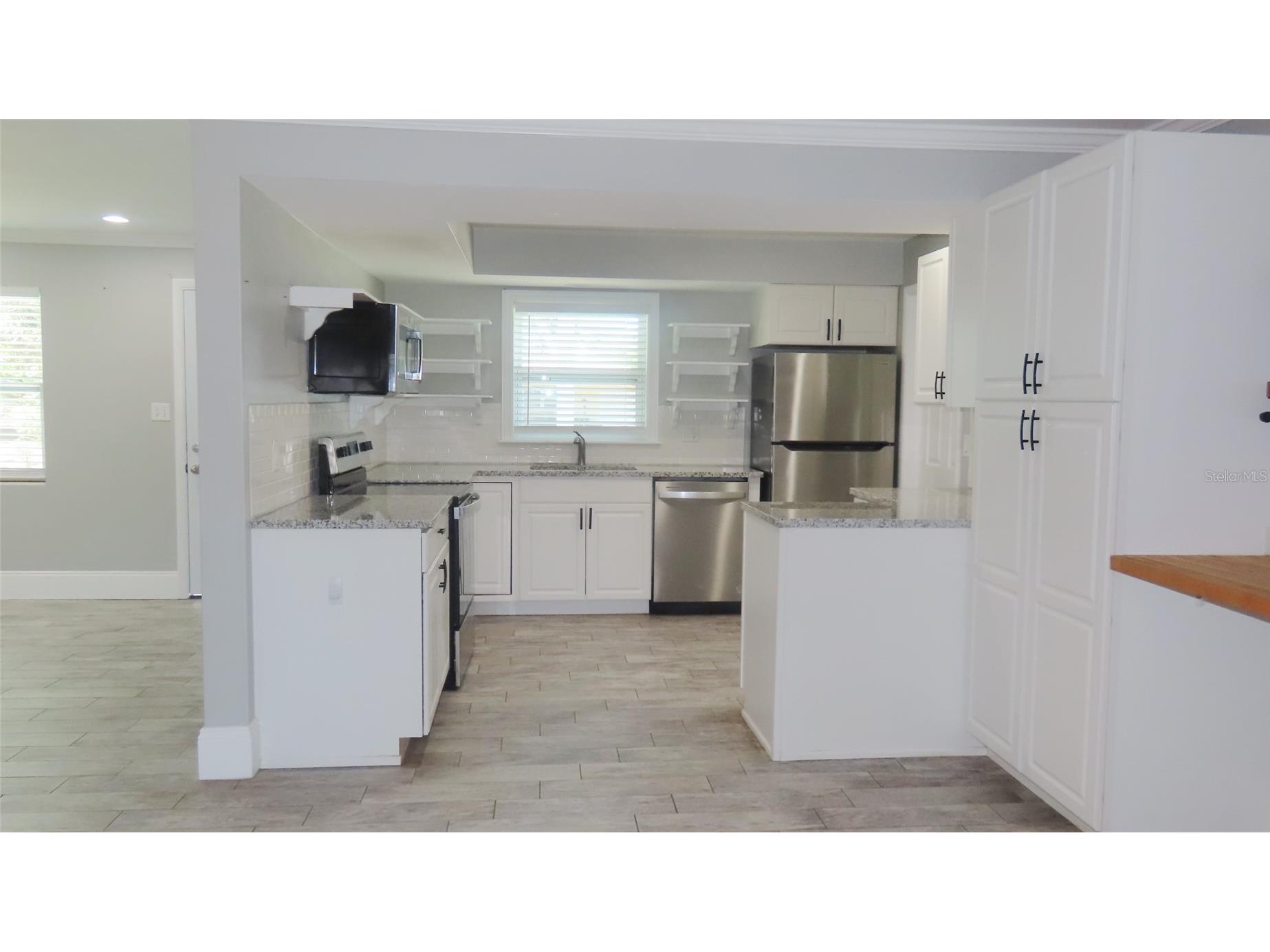 1727 Thames Street Clearwater FL 33755 TB8527896 image8