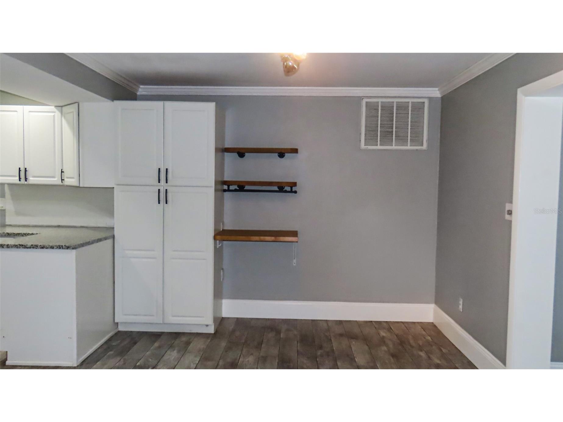 1727 Thames Street Clearwater FL 33755 TB8527896 image9