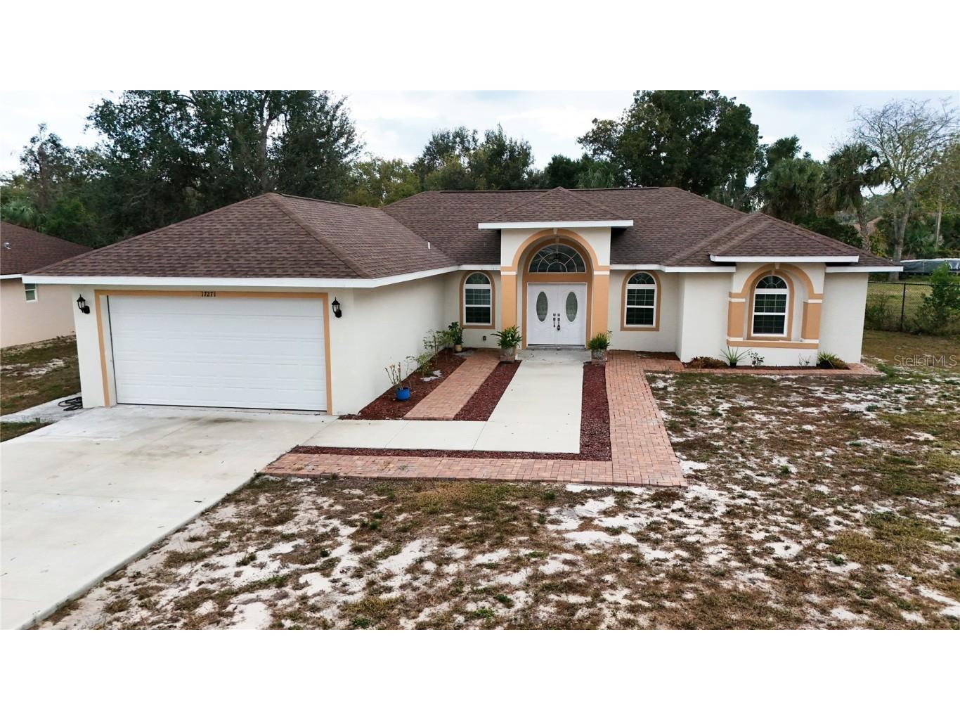 17271 Peggy Avenue Mount Dora FL 32757 - LAKE DORA / LAKE HARRIS CHAIN G5104979 image1