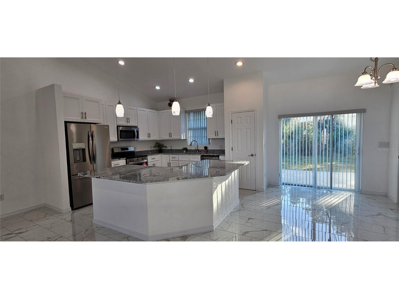 17271 Peggy Avenue Mount Dora FL 32757 - LAKE DORA / LAKE HARRIS CHAIN G5104979 image3