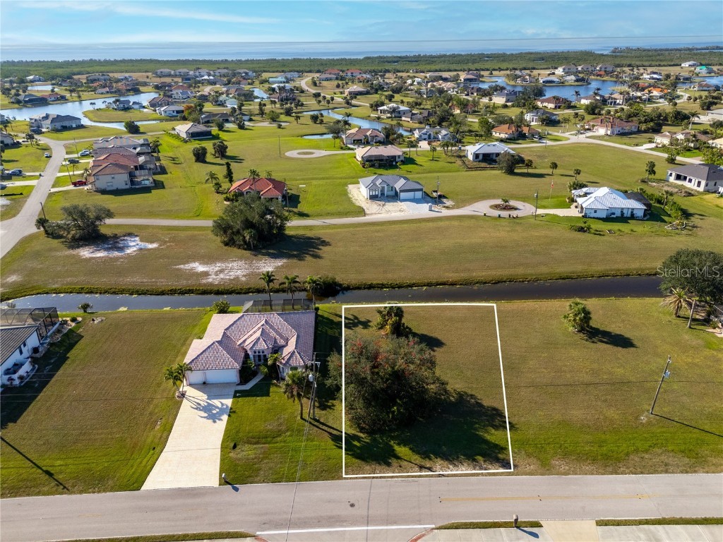 17277 Cape Horn Boulevard Punta Gorda FL 33955 C7504610 image2