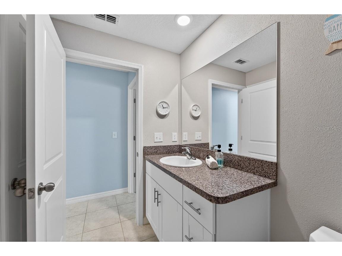 1728 Fred Ives Street Ruskin FL 33570 TB8458703 image15