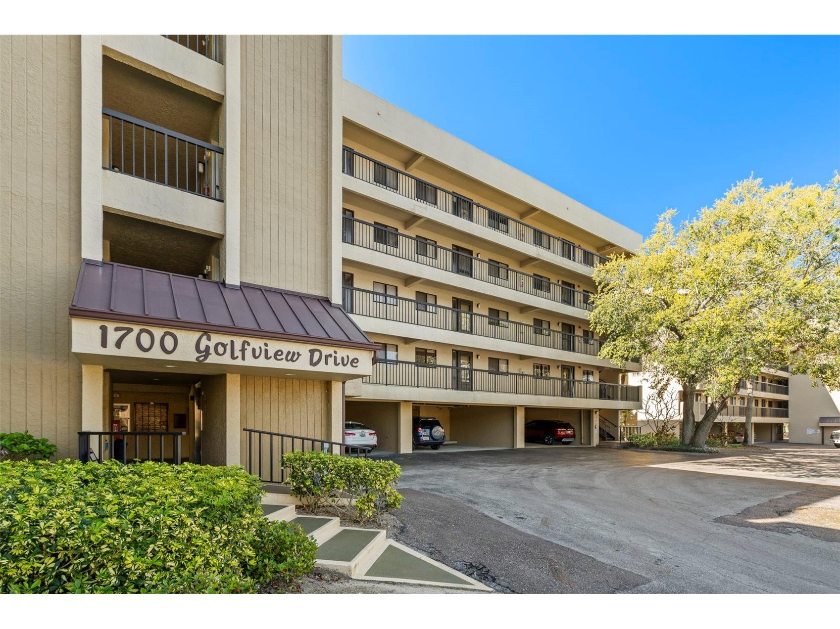 1728 Golfview Drive #1728 Tarpon Springs FL 34689 TB8440465 image1