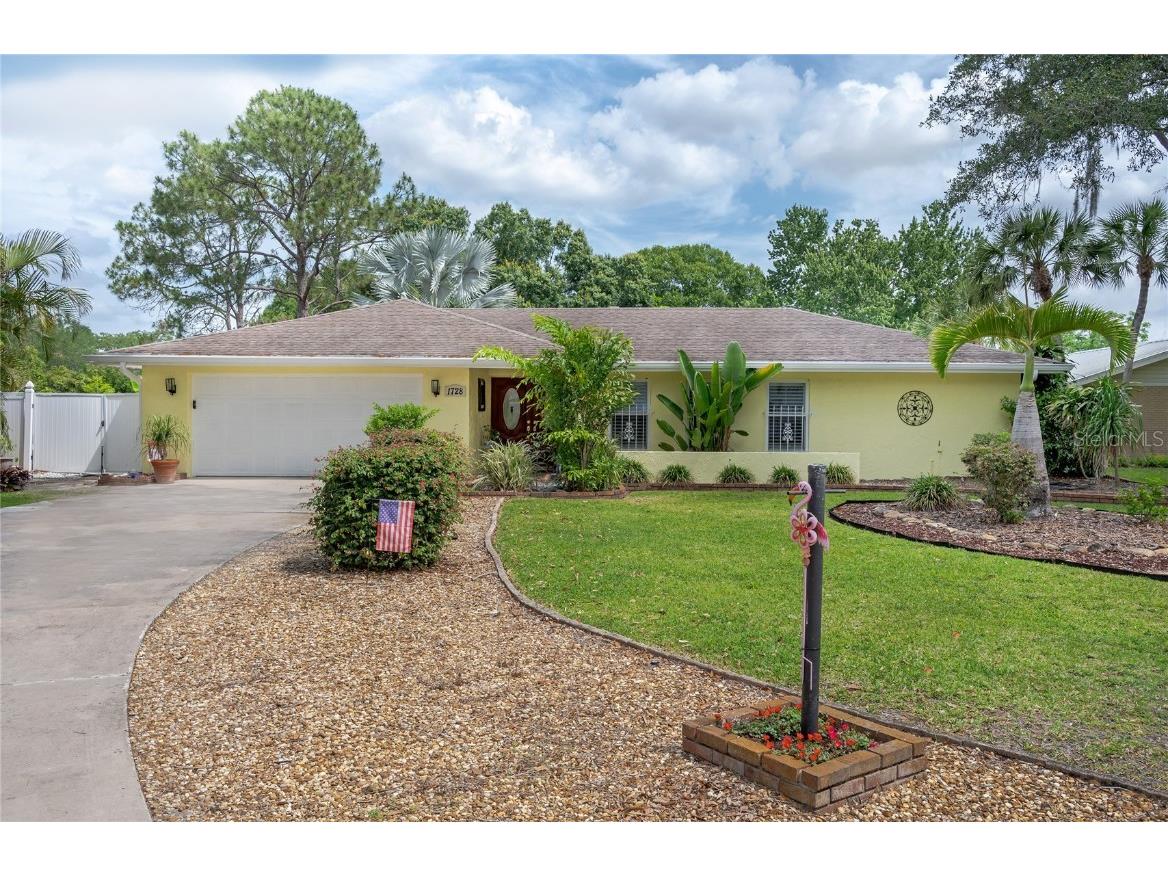 1728 Lagoon Court Lakeland FL 33803 O6201715 image1