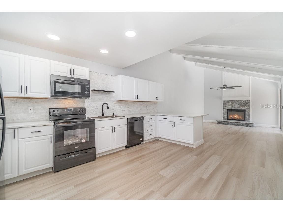 17287 Timber Oak Lane Fort Myers FL 33908 V4943714 image9