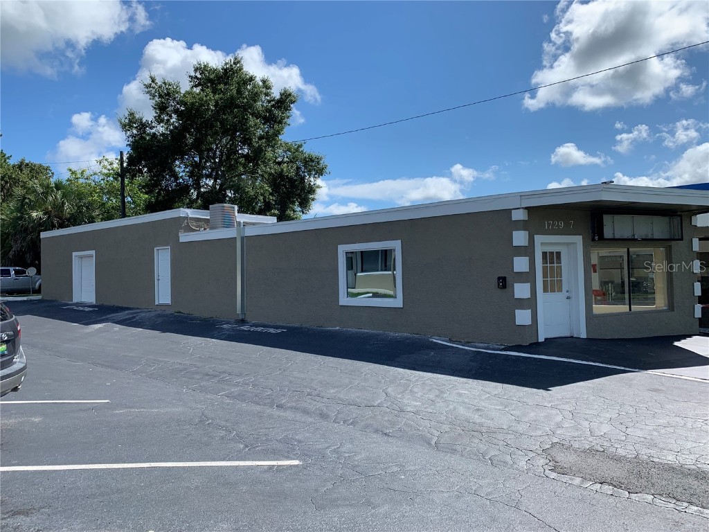 1729 E Silver Springs Boulevard #7 Ocala FL 34470 OM653425 image1