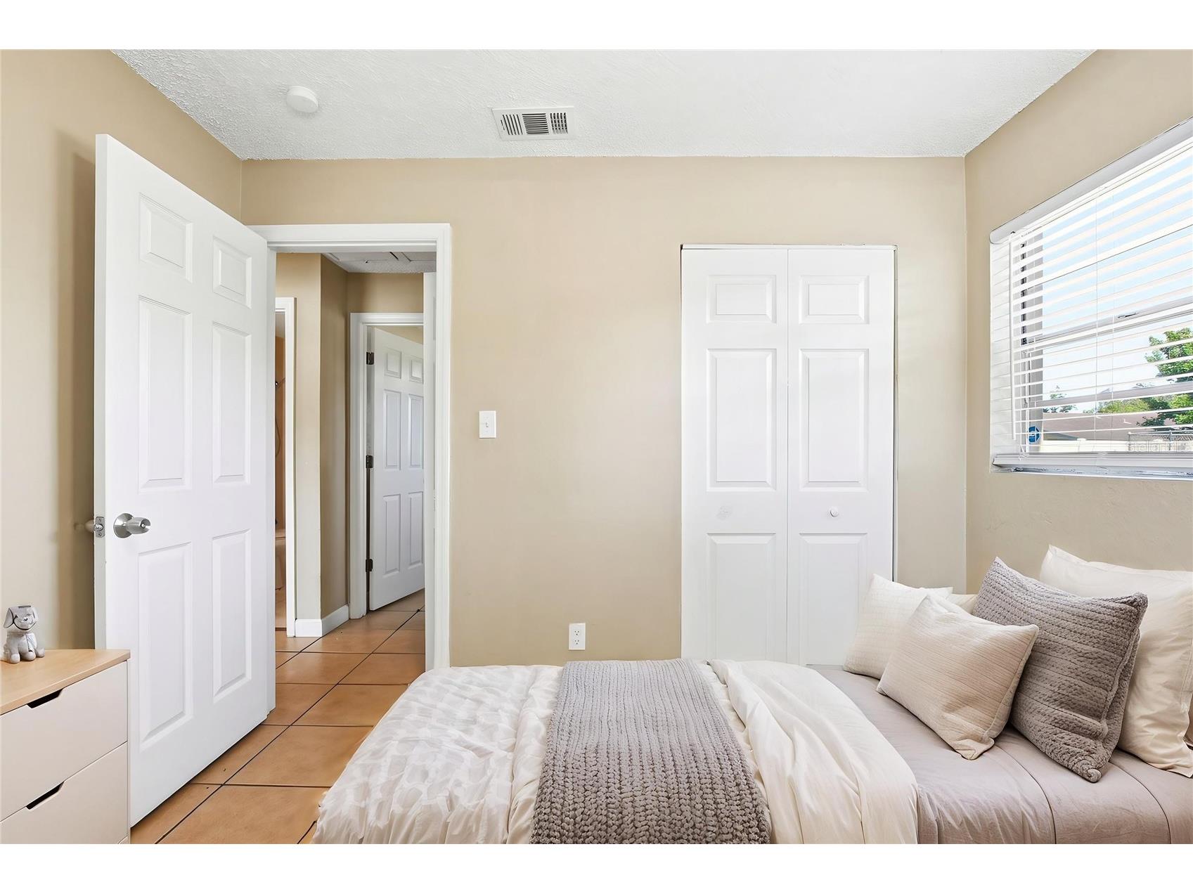 1729 Flores Court Orlando FL 32811 O6405516 image7