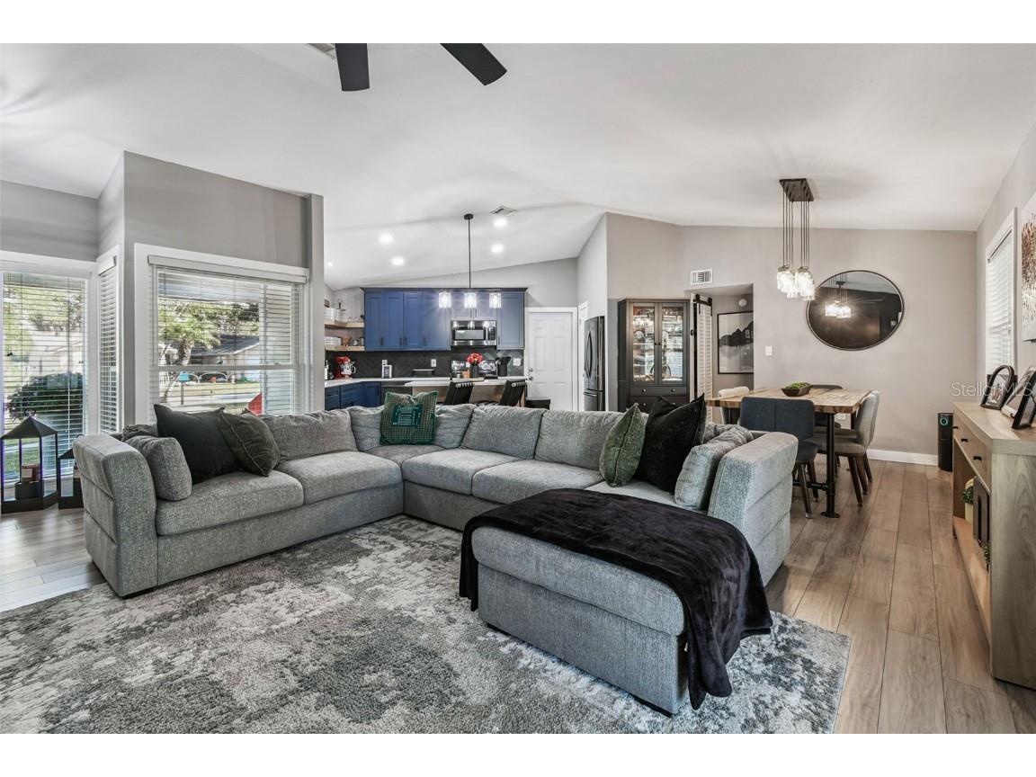 1729 Lake Crest Avenue Brandon FL 33510 TB8458474 image5