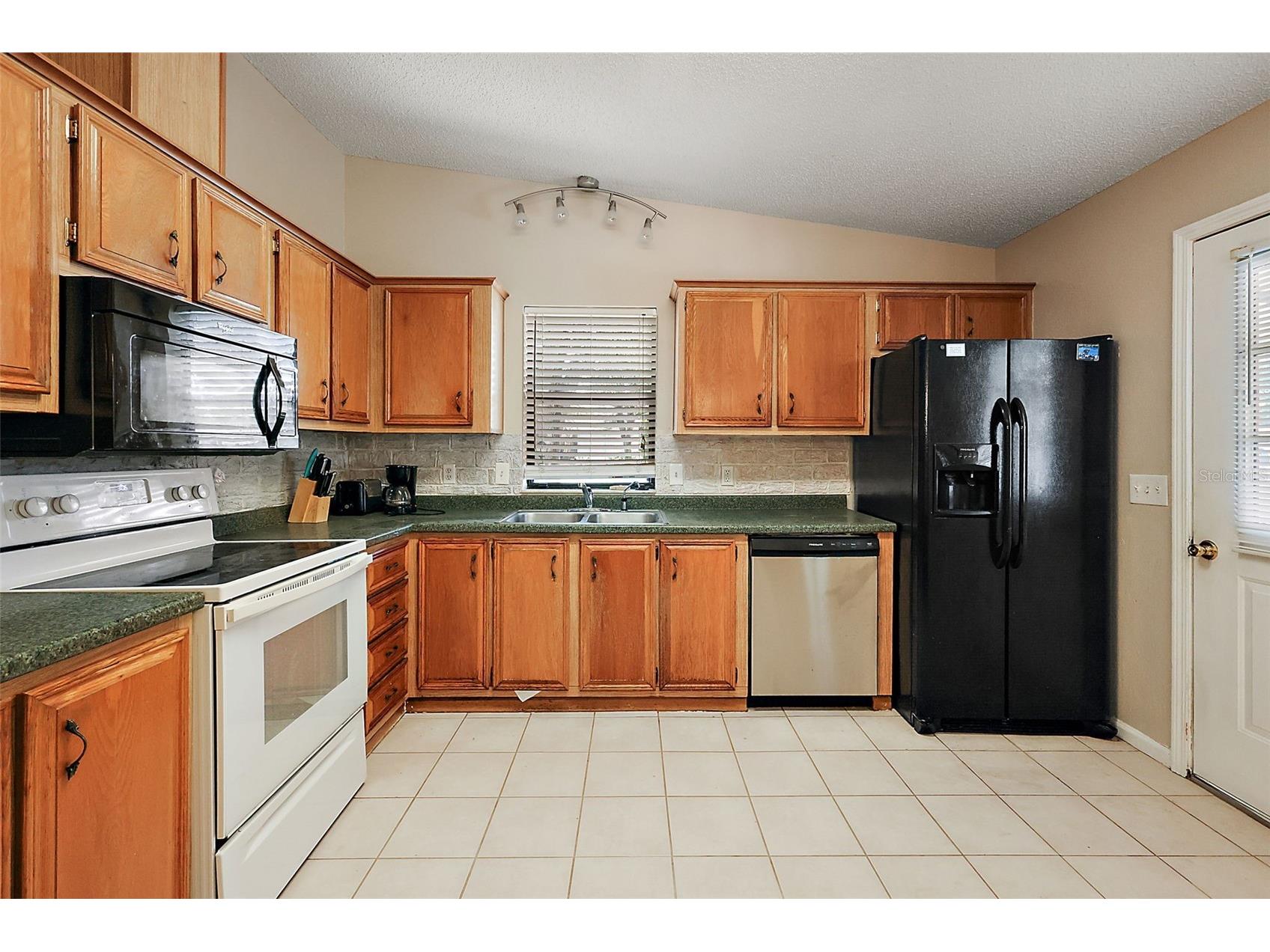 1729 Lauren Lane The Villages FL 32159 G5108642 image5