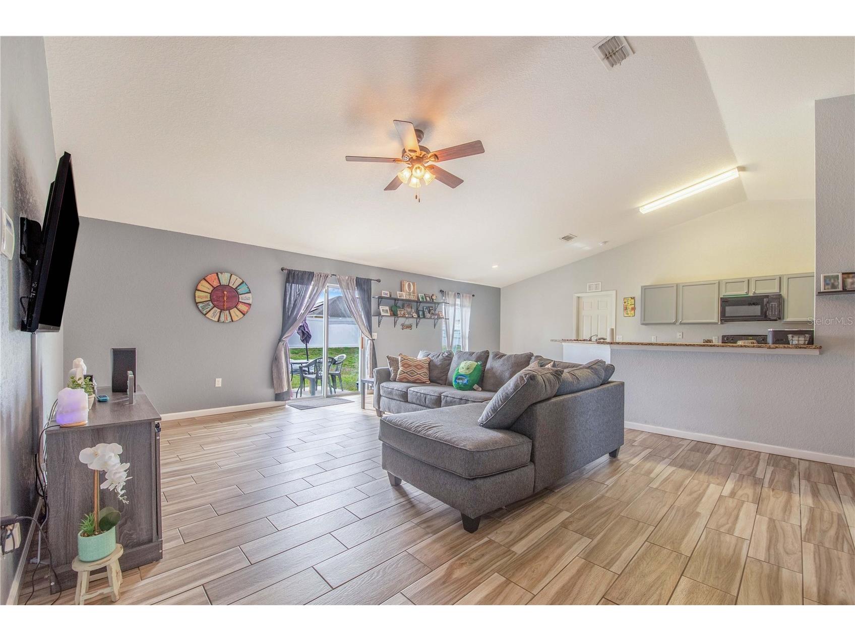 1729 Pebble Beach Street Winter Haven FL 33881 P4938335 image8