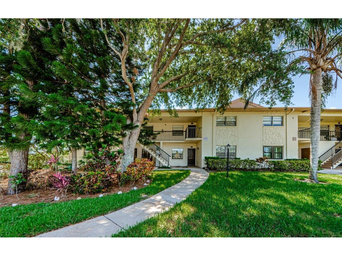 1729 Seascape Circle #102 Tarpon Springs FL 34689 TB8396590 image1