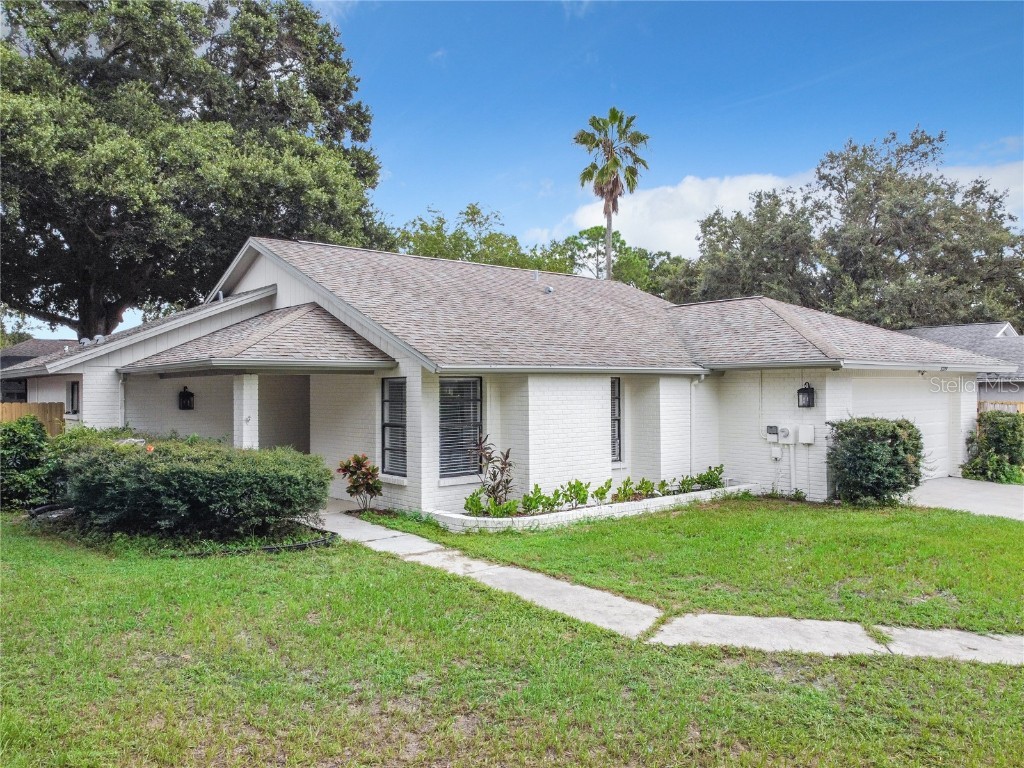 1729 Tallowtree Circle Valrico FL 33594 TB8304508 image1