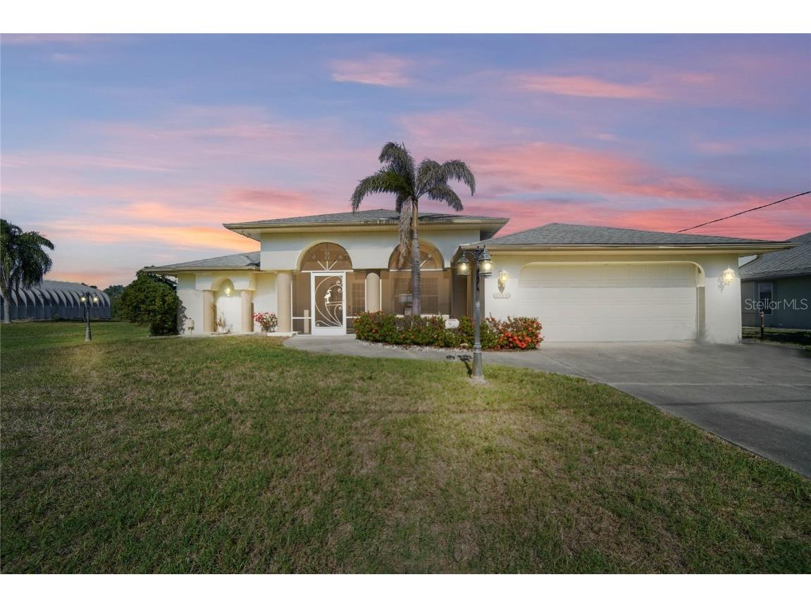 17295 Robinson Avenue Port Charlotte FL 33948 - COMO WATERWAY C7460388 image1