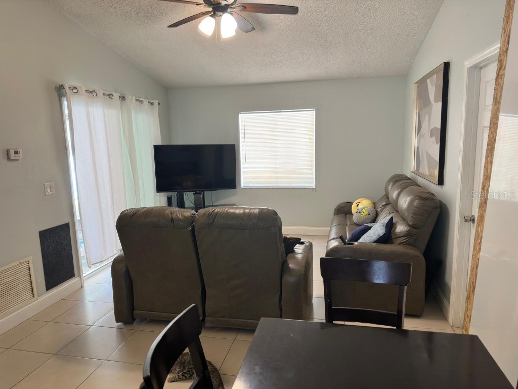 173 Lake Drive Orlando FL 32835 O6360428 image17