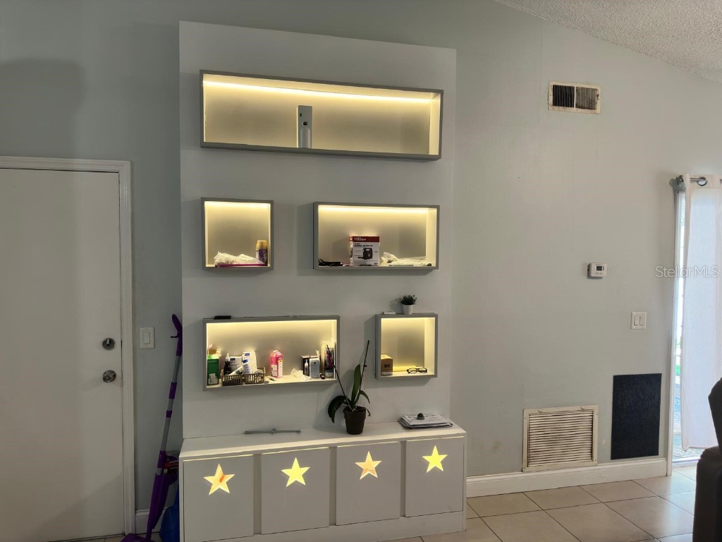 173 Lake Drive Orlando FL 32835 O6360428 image19