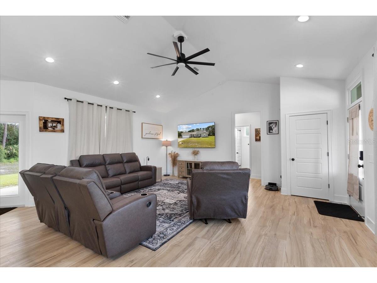 173 SW 24th Avenue Trenton FL 32693 GC531769 image4