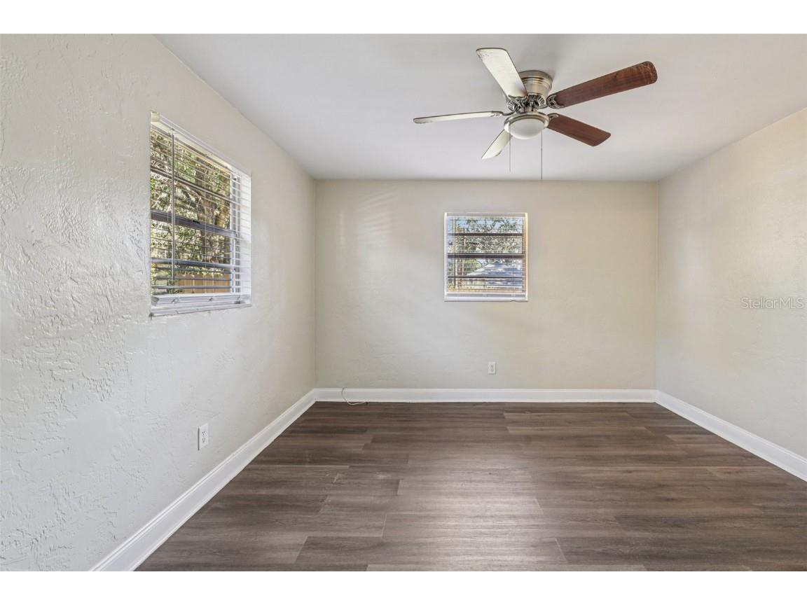 1730 17th Street S Saint Petersburg FL 33712 TB8458749 image29