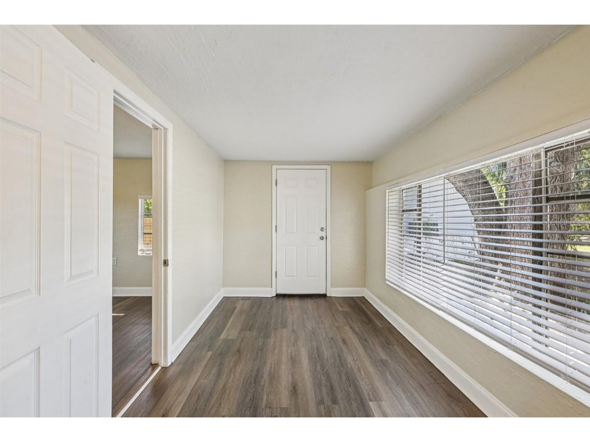 1730 17th Street S Saint Petersburg FL 33712 TB8458749 image36