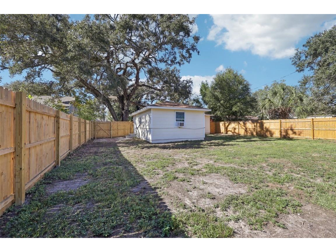1730 17th Street S Saint Petersburg FL 33712 TB8458749 image41